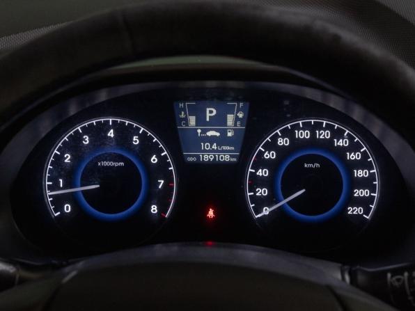 Hyundai Solaris I с пробегом 2013 года, цена 850 000 рублей, 189108 км, хэтчбек, Автокод Объявления