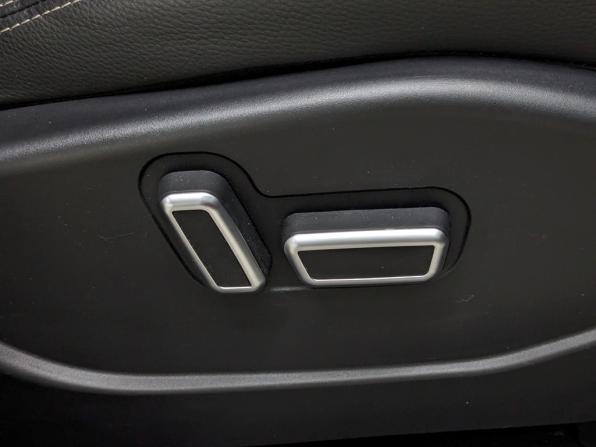 Geely Emgrand X7 I Рестайлинг 2 с пробегом 2019 года, цена 1 265 000 рублей, 86098 км, внедорожник, Автокод Объявления