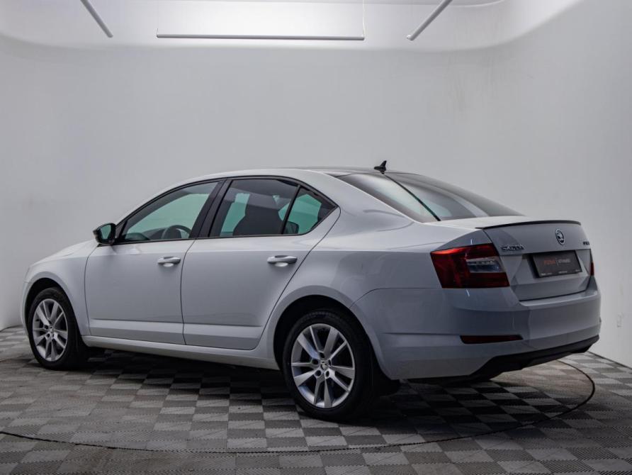 Skoda Octavia III (A7) Москва  - изображение 3