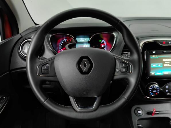 Renault Kaptur I с пробегом 2019 года, цена 1 375 000 рублей, 54616 км, внедорожник, Автокод Объявления