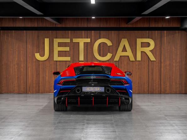 Lamborghini Huracán I Рестайлинг с пробегом 2020 года, цена 25 700 000 рублей, 93 км, купе, Автокод Объявления