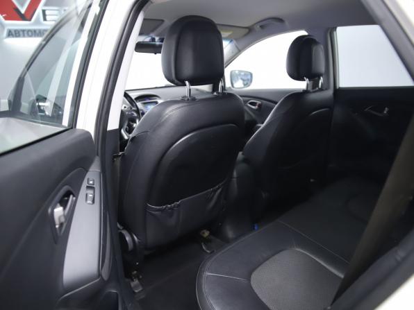 Hyundai ix35 I Рестайлинг с пробегом 2013 года, цена 970 000 рублей, 181921 км, внедорожник, Автокод Объявления