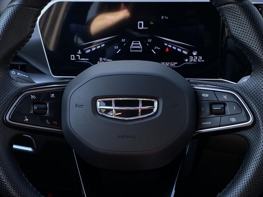 Geely Coolray I Рестайлинг Москва  - изображение 15