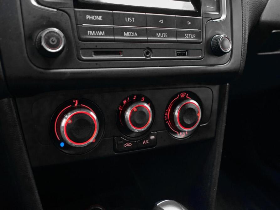 Volkswagen Polo V Рестайлинг Екатеринбург  - изображение 17