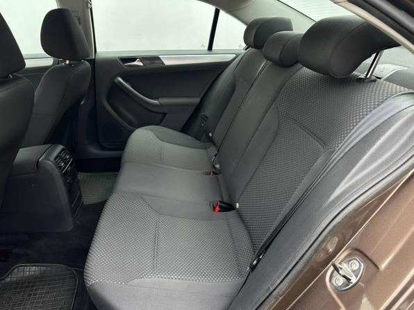 Volkswagen Jetta VI с пробегом 2011 года, цена 800 000 рублей, 186262 км, седан, Автокод Объявления