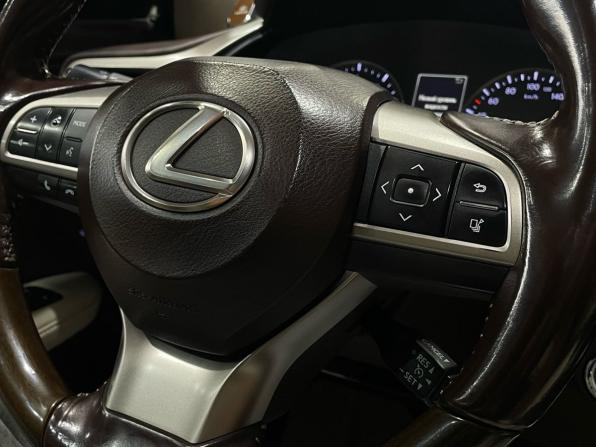 Lexus RX IV с пробегом 2016 года, цена 3 690 000 рублей, 130818 км, внедорожник, Автокод Объявления