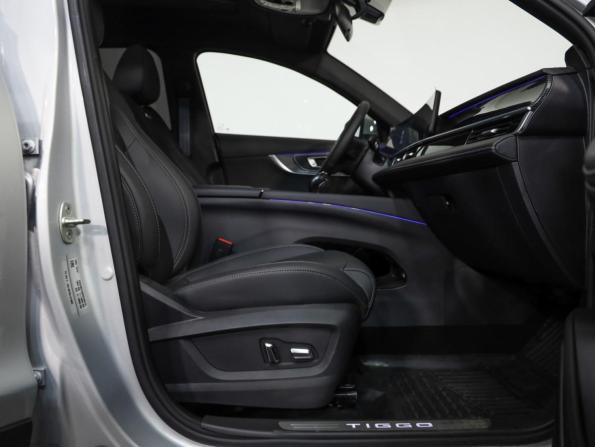 Chery Tiggo 7L I с пробегом 2025 года, цена 2 435 400 рублей, 1251 км, внедорожник, Автокод Объявления