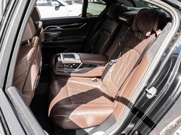 BMW 7 серии VI (G11/G12) Рестайлинг с пробегом 2020 года, цена 7 695 000 рублей, 79262 км, седан, Автокод Объявления