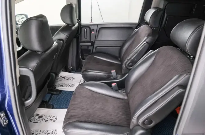 Honda Freed I Рестайлинг 2 с пробегом 2015 года, цена 1 239 000 рублей, 64195 км, компактвэн, Автокод Объявления