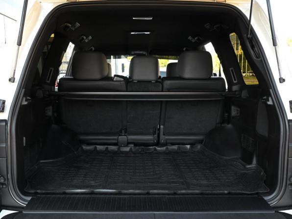Toyota Land Cruiser 200 Series Рестайлинг 2 с пробегом 2020 года, цена 7 519 000 рублей, 160884 км, внедорожник, Автокод Объявления