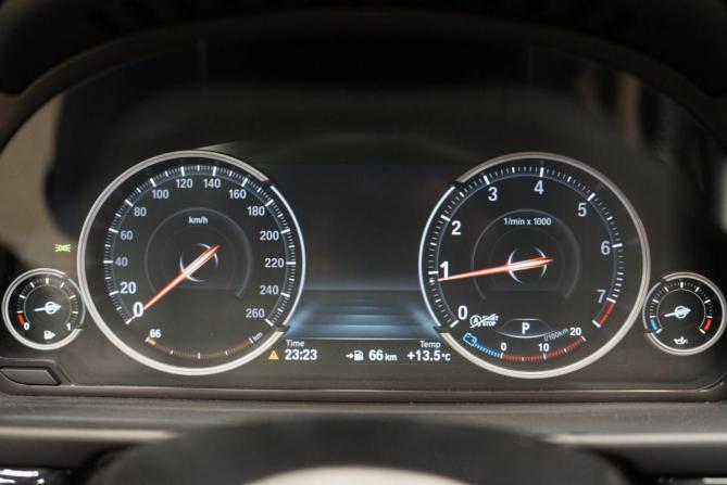 BMW 5 серии VI (F10/F11/F07) Рестайлинг с пробегом 2015 года, цена 2 344 000 рублей, 105161 км, седан, Автокод Объявления