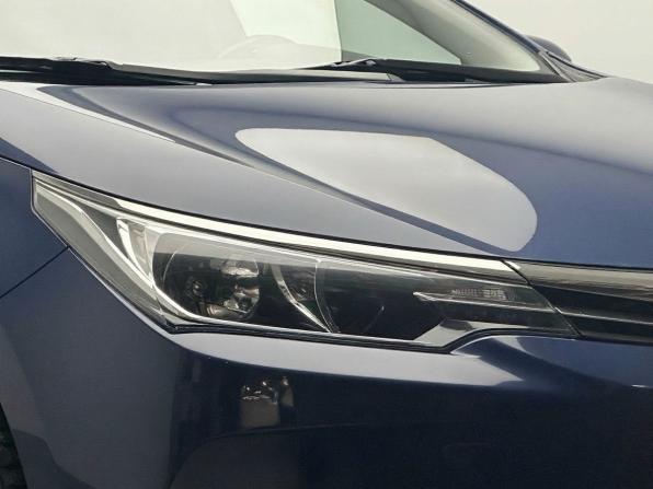Toyota Corolla XI (E160 E170 E180) Рестайлинг 1 с пробегом 2016 года, цена 1 669 000 рублей, 67000 км, седан, Автокод Объявления