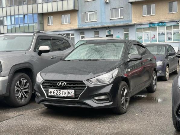 Hyundai Solaris II с пробегом 2018 года, цена 1 099 000 рублей, 122442 км, седан, Автокод Объявления