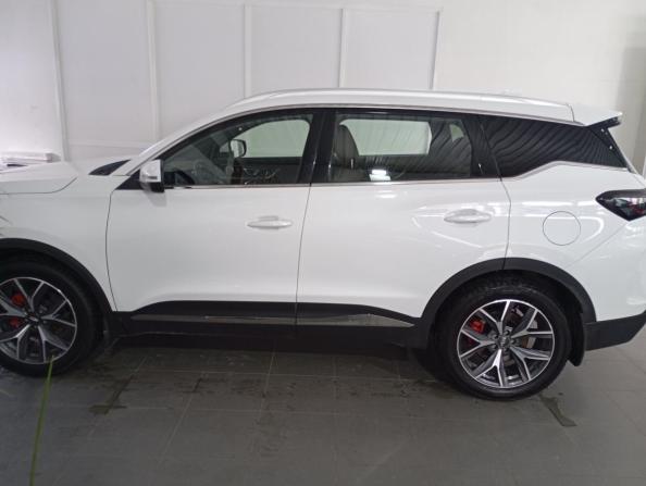 Chery Tiggo 7L с пробегом 2025 года, цена 2 602 000 рублей, 3000 км, внедорожник, Автокод Объявления