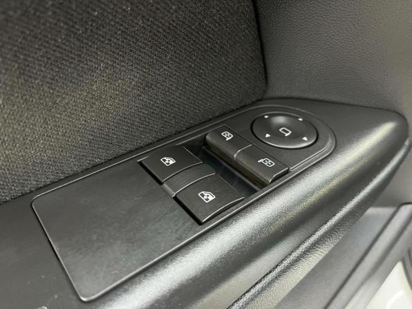 Opel Astra H Рестайлинг с пробегом 2010 года, цена 298 762 рубля, 281681 км, хэтчбек, Автокод Объявления
