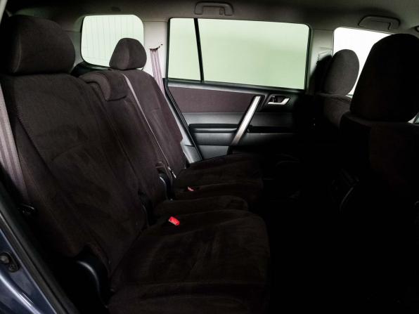 Toyota Highlander II (XU40) Рестайлинг с пробегом 2012 года, цена 1 884 000 рублей, 135054 км, внедорожник, Автокод Объявления