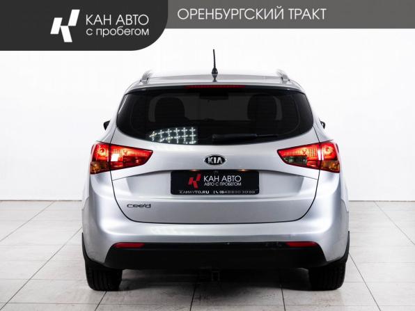 Kia Ceed II с пробегом 2015 года, цена 1 021 000 рублей, 196000 км, универсал, Автокод Объявления