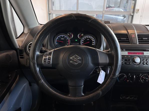 Suzuki SX4 I (Classic) Рестайлинг с пробегом 2011 года, цена 760 000 рублей, 142083 км, хэтчбек, Автокод Объявления