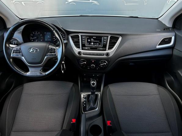 Hyundai Solaris II с пробегом 2019 года, цена 1 314 200 рублей, 135088 км, седан, Автокод Объявления