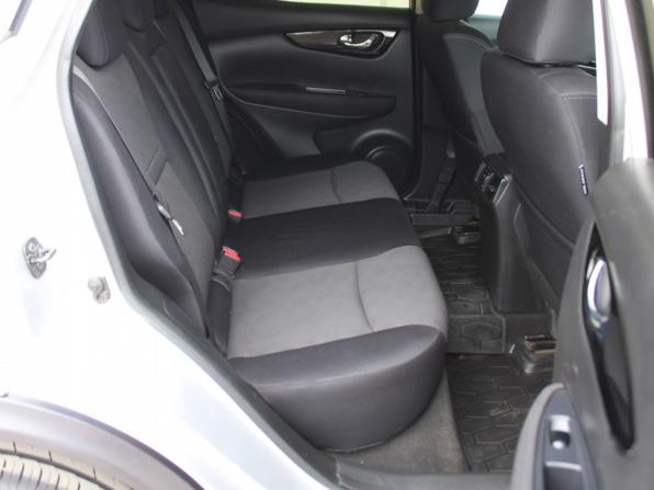 Nissan Qashqai II с пробегом 2018 года, цена 2 019 000 рублей, 92617 км, внедорожник, Автокод Объявления