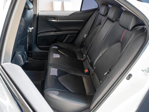 Toyota Camry VIII (XV70) Рестайлинг с пробегом 2021 года, цена 2 940 000 рублей, 133710 км, седан, Автокод Объявления