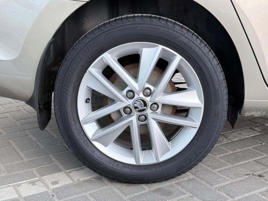 Skoda Rapid I Рестайлинг Липецк  - изображение 11