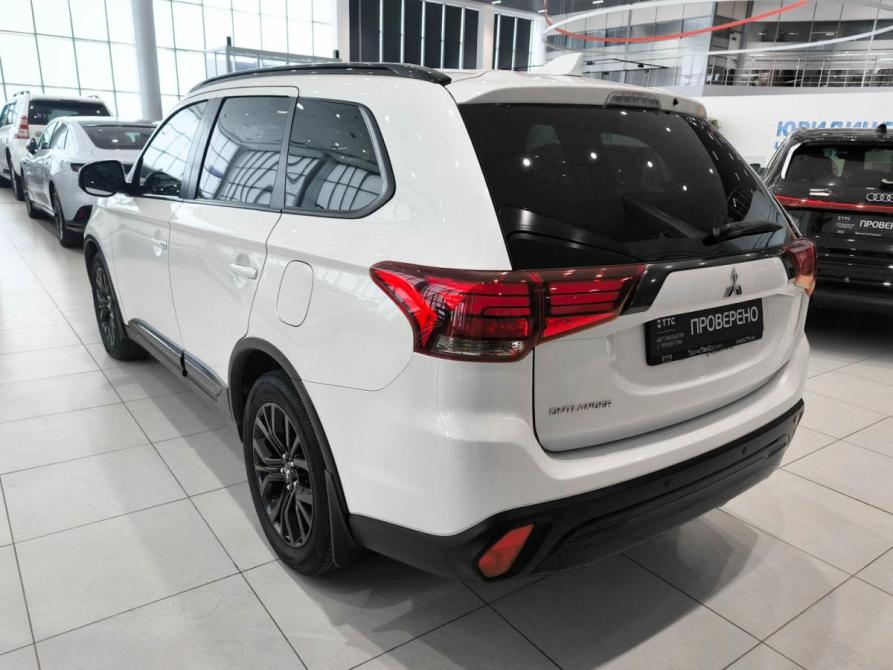 Mitsubishi Outlander III Рестайлинг 3 Казань  - изображение 8