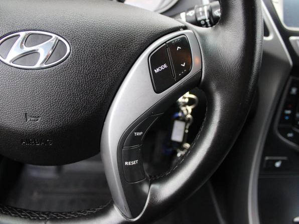 Hyundai Elantra V (MD) Рестайлинг с пробегом 2014 года, цена 1 099 000 рублей, 163693 км, седан, Автокод Объявления