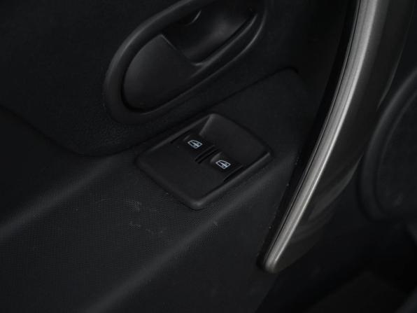 Renault Logan II Рестайлинг с пробегом 2019 года, цена 991 050 рублей, 115395 км, седан, Автокод Объявления