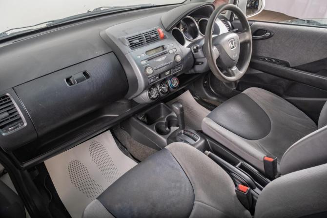 Honda Fit I с пробегом 2002 года, цена 239 000 рублей, 338448 км, хэтчбек, Автокод Объявления