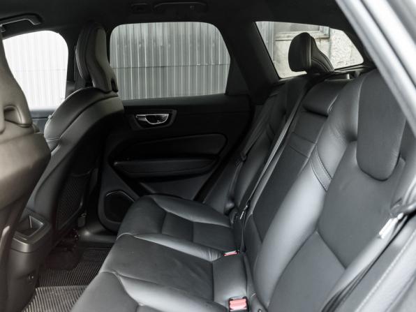 Volvo XC60 II с пробегом 2021 года, цена 3 450 000 рублей, 147169 км, внедорожник, Автокод Объявления