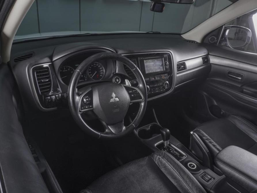 Mitsubishi Outlander III Ростов-на-Дону  - изображение 6