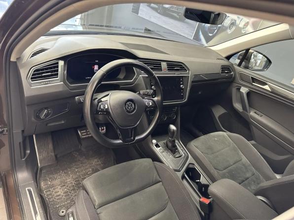 Volkswagen Tiguan II с пробегом 2018 года, цена 2 080 000 рублей, 100092 км, внедорожник, Автокод Объявления