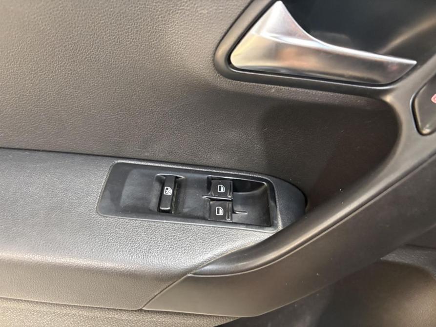 Volkswagen Polo V Рестайлинг Курск  - изображение 16