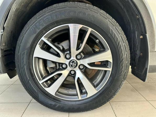 Toyota RAV4 IV (XA40) Рестайлинг с пробегом 2017 года, цена 2 125 218 рублей, 218659 км, внедорожник, Автокод Объявления