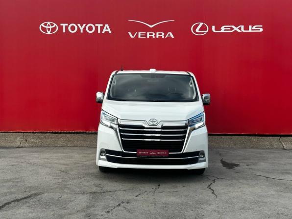 Toyota HiAce H300 с пробегом 2019 года, цена 3 950 000 рублей, 278544 км, минивэн, Автокод Объявления