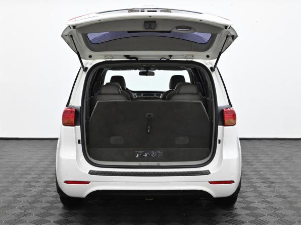 Kia Carnival III с пробегом 2016 года, цена 1 949 000 рублей, 228000 км, минивэн, Автокод Объявления