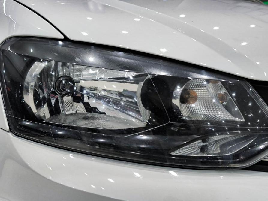 Volkswagen Polo V Рестайлинг Казань  - изображение 21