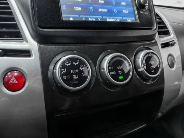 Mitsubishi Pajero Sport II Рестайлинг с пробегом 2014 года, цена 1 820 000 рублей, 292000 км, внедорожник, Автокод Объявления