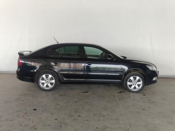 Skoda Octavia II (A5) Рестайлинг с пробегом 2011 года, цена 680 000 рублей, 277858 км, лифтбек, Автокод Объявления
