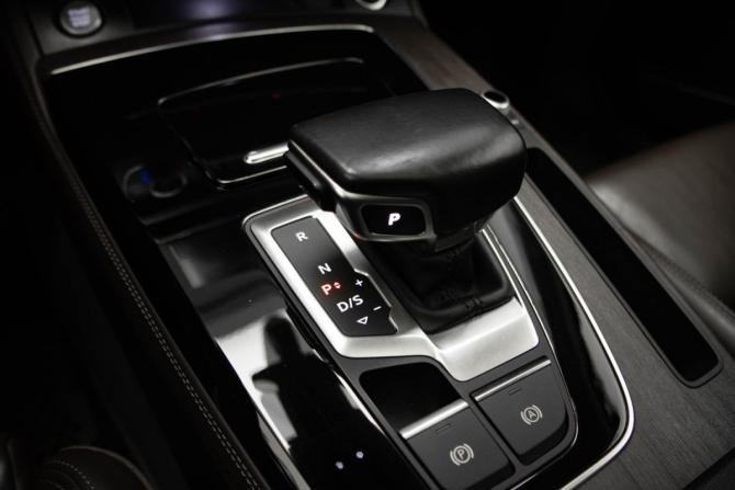 Audi Q5 II (FY) Рестайлинг с пробегом 2021 года, цена 4 335 000 рублей, 105095 км, внедорожник, Автокод Объявления