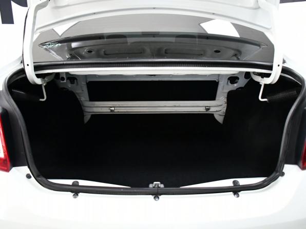 Renault Logan II с пробегом 2014 года, цена 547 000 рублей, 185000 км, седан, Автокод Объявления