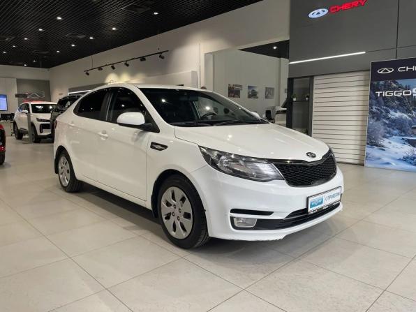 Kia Rio III с пробегом 2015 года, цена 890 000 рублей, 120364 км, седан, Автокод Объявления