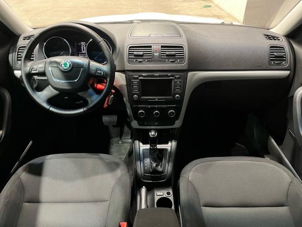 Skoda Yeti I с пробегом 2013 года, цена 799 000 рублей, 244407 км, внедорожник, Автокод Объявления