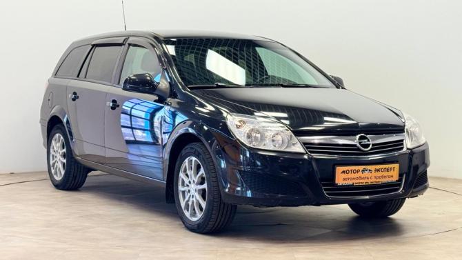 Opel Astra H Рестайлинг с пробегом 2011 года, цена 630 000 рублей, 174640 км, универсал, Автокод Объявления