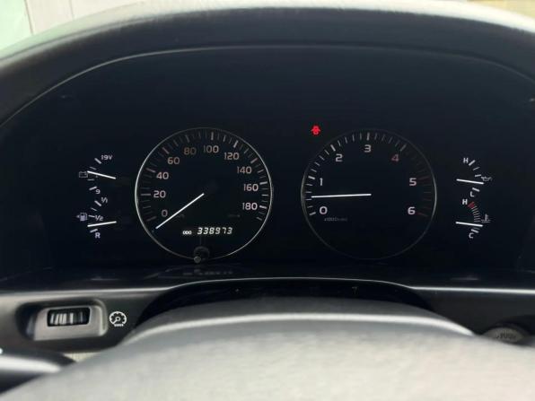 Toyota Land Cruiser 100 Series Рестайлинг 2 с пробегом 2007 года, цена 1 935 000 рублей, 339000 км, внедорожник, Автокод Объявления