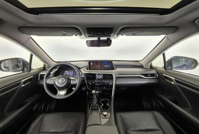Lexus RX IV с пробегом 2018 года, цена 3 300 000 рублей, 238347 км, внедорожник, Автокод Объявления