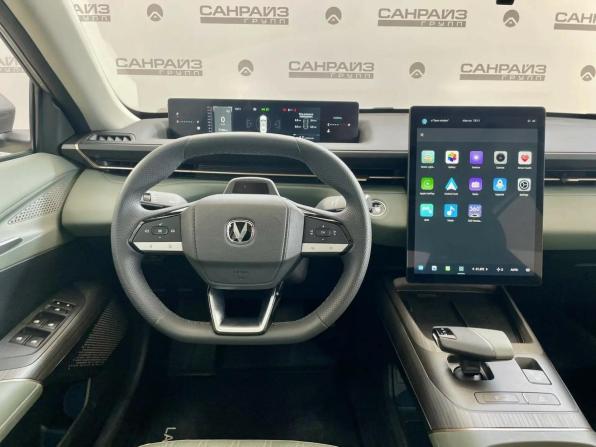 Changan Lamore с пробегом 2024 года, цена 2 200 000 рублей, 4790 км, седан, Автокод Объявления