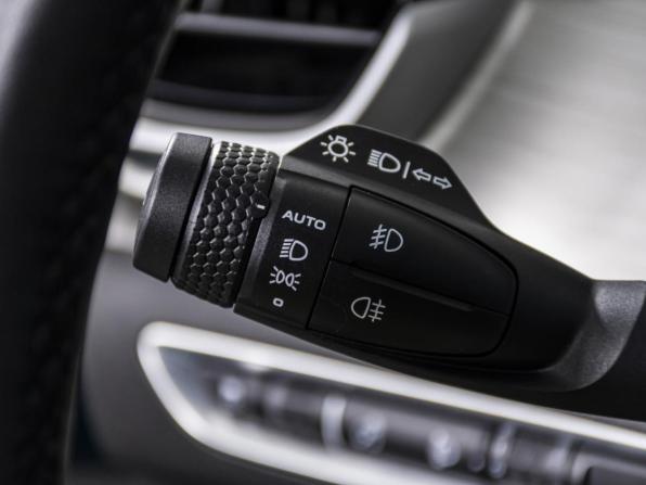 Geely Coolray I с пробегом 2023 года, цена 1 848 000 рублей, 56156 км, внедорожник, Автокод Объявления