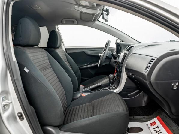Toyota Corolla X (E140 E150) Рестайлинг с пробегом 2012 года, цена 1 250 000 рублей, 105700 км, седан, Автокод Объявления